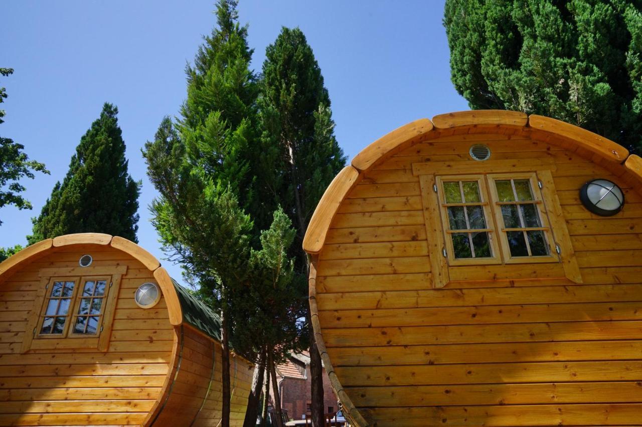 Barrel -Schlafen Im Fass Hotell Gorleben Exteriör bild